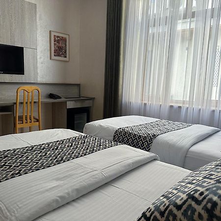 Atrium Hotel Boukhara Extérieur photo