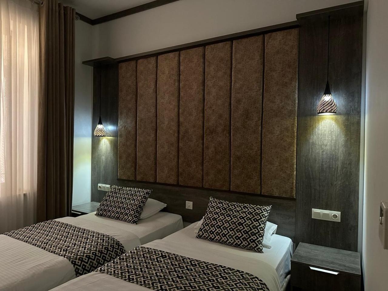 Atrium Hotel Boukhara Extérieur photo